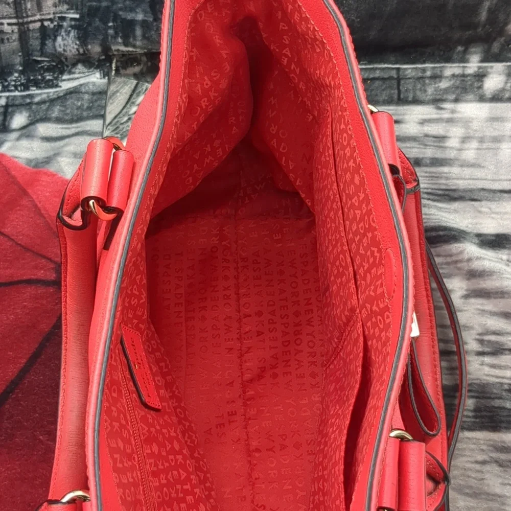 kate spade this stylish